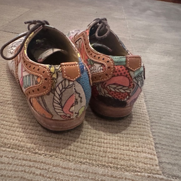 Quirky Cool Printed Brogues ( Flats - printed canvas and leather) - Picture 5 of 8